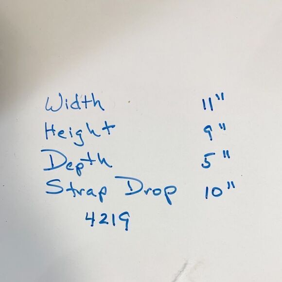 White Hobo Bag w/chunky Silver Rings‎ - Picture 16 of 16